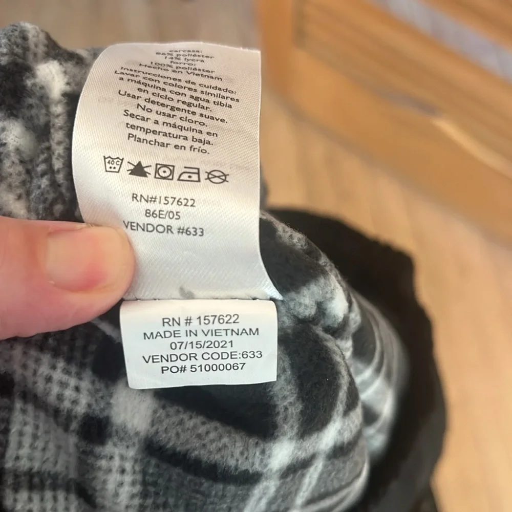 EDDIE BAUER Women’s Rainer Fleece-lined Jogger Pants Black Size 6 - Picture 10 of 10